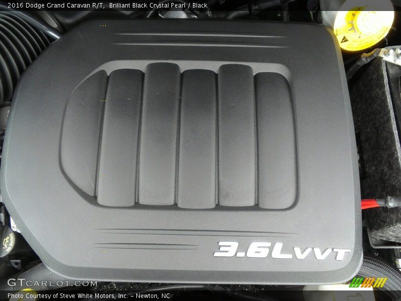 Brilliant Black Crystal Pearl / Black 2016 Dodge Grand Caravan R/T