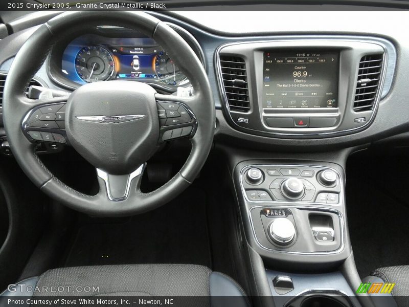 Granite Crystal Metallic / Black 2015 Chrysler 200 S