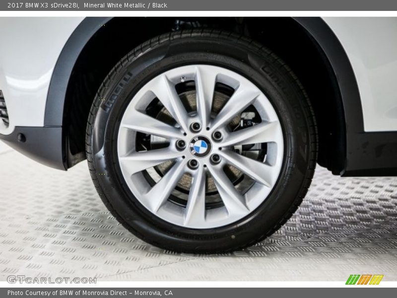 Mineral White Metallic / Black 2017 BMW X3 sDrive28i