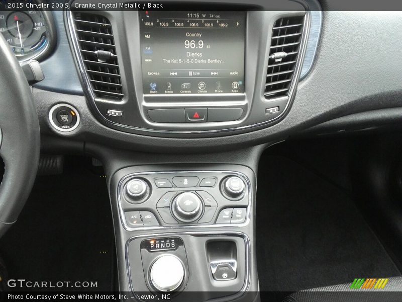 Granite Crystal Metallic / Black 2015 Chrysler 200 S
