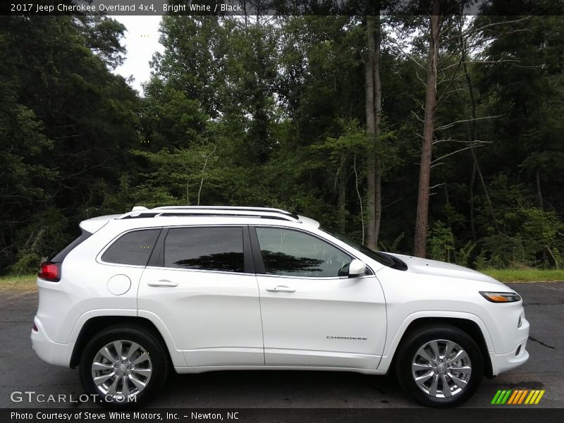  2017 Cherokee Overland 4x4 Bright White
