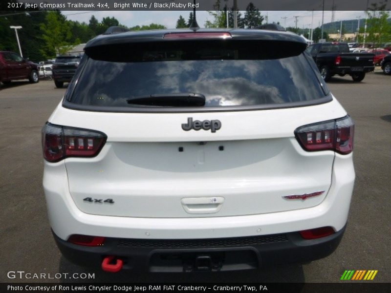 Bright White / Black/Ruby Red 2017 Jeep Compass Trailhawk 4x4