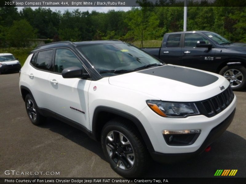 Bright White / Black/Ruby Red 2017 Jeep Compass Trailhawk 4x4