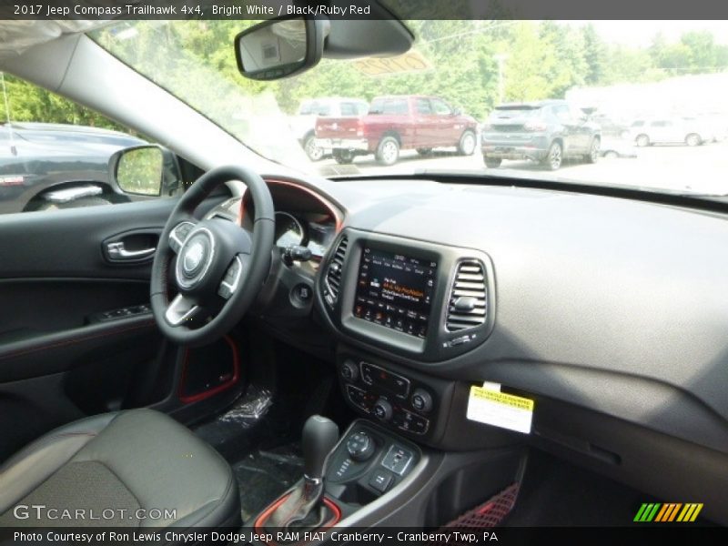 Bright White / Black/Ruby Red 2017 Jeep Compass Trailhawk 4x4