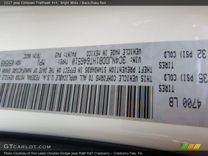 Bright White / Black/Ruby Red 2017 Jeep Compass Trailhawk 4x4