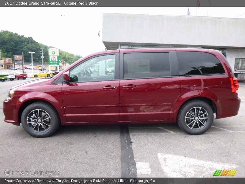 Octane Red / Black 2017 Dodge Grand Caravan SE