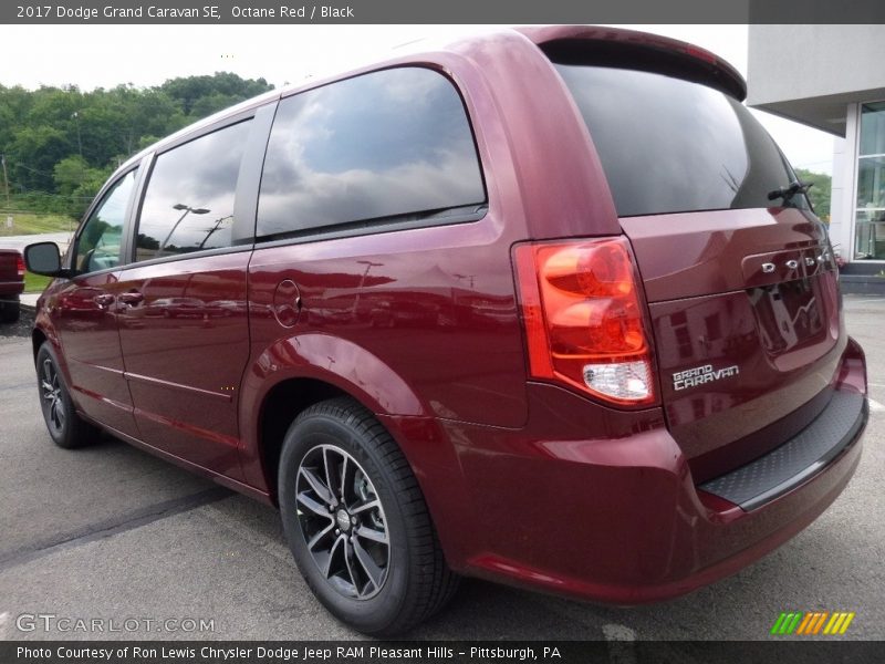 Octane Red / Black 2017 Dodge Grand Caravan SE