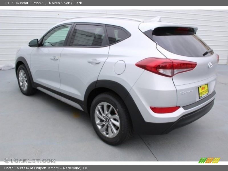 Molten Silver / Black 2017 Hyundai Tucson SE