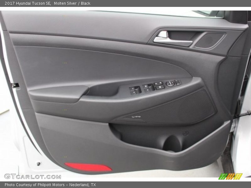 Molten Silver / Black 2017 Hyundai Tucson SE