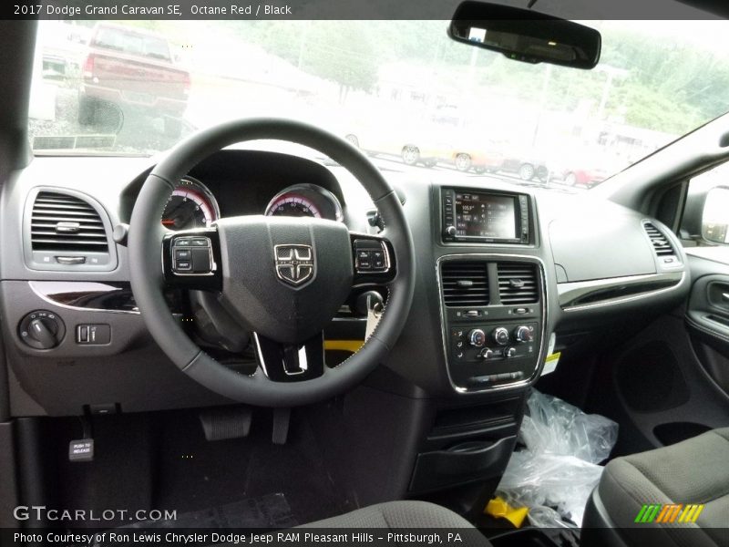 Octane Red / Black 2017 Dodge Grand Caravan SE