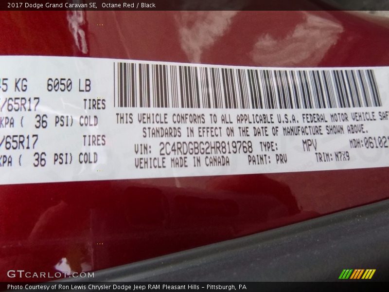 Octane Red / Black 2017 Dodge Grand Caravan SE