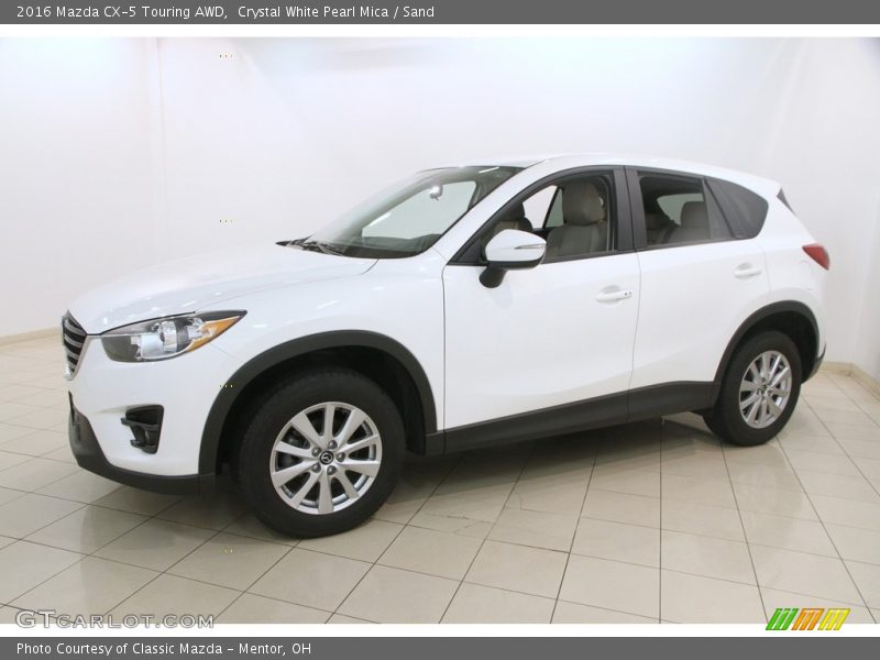 Front 3/4 View of 2016 CX-5 Touring AWD