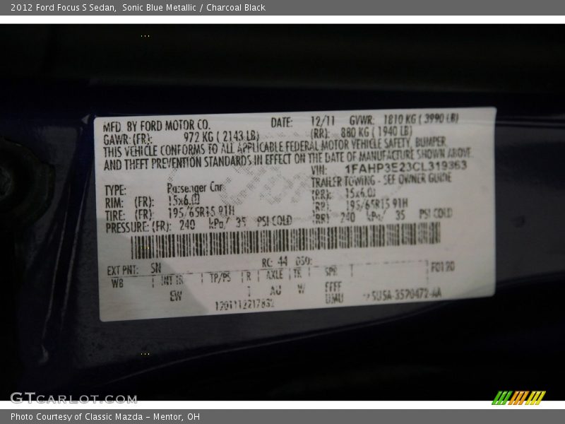 Sonic Blue Metallic / Charcoal Black 2012 Ford Focus S Sedan