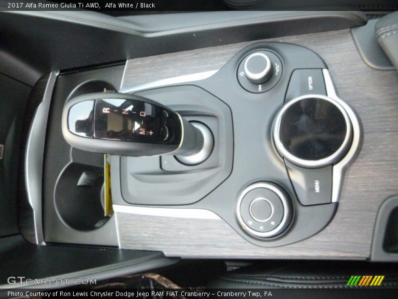 Alfa White / Black 2017 Alfa Romeo Giulia Ti AWD