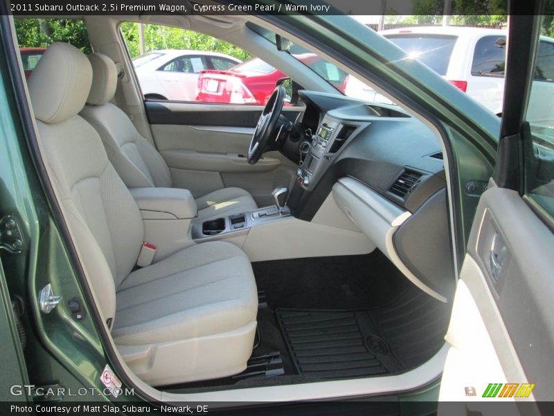Cypress Green Pearl / Warm Ivory 2011 Subaru Outback 2.5i Premium Wagon