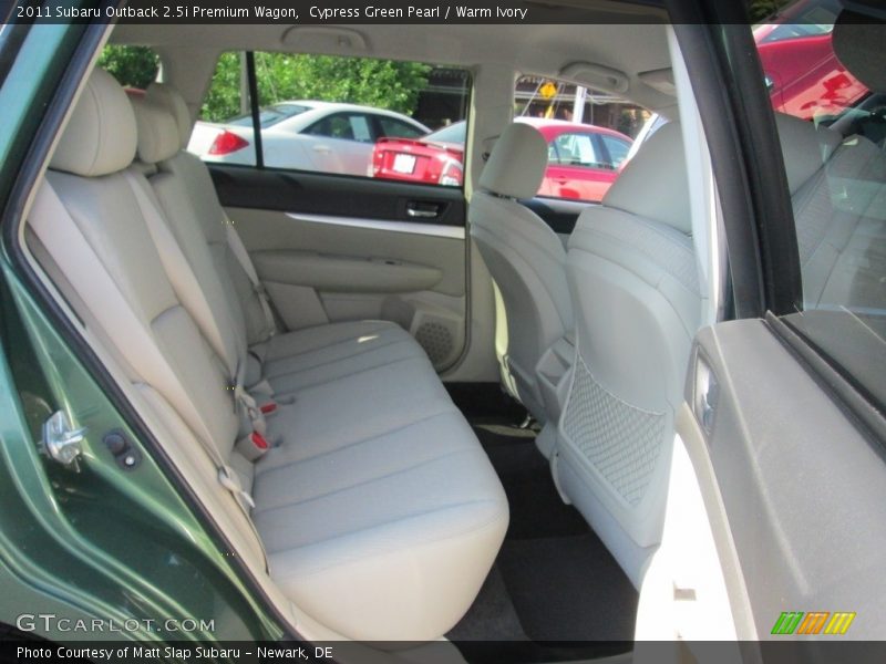 Cypress Green Pearl / Warm Ivory 2011 Subaru Outback 2.5i Premium Wagon