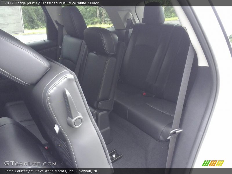 Vice White / Black 2017 Dodge Journey Crossroad Plus