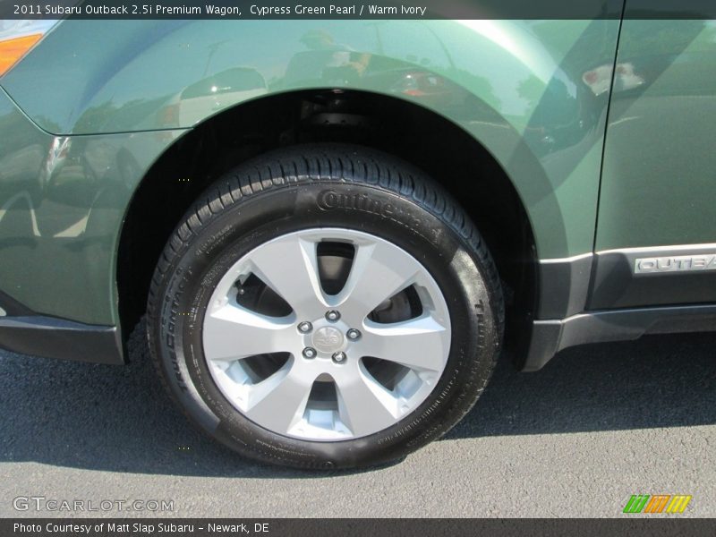 Cypress Green Pearl / Warm Ivory 2011 Subaru Outback 2.5i Premium Wagon