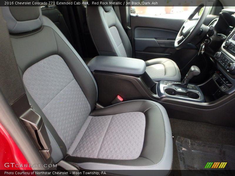 Front Seat of 2016 Colorado Z71 Extended Cab 4x4