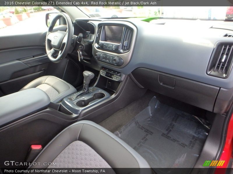 Controls of 2016 Colorado Z71 Extended Cab 4x4