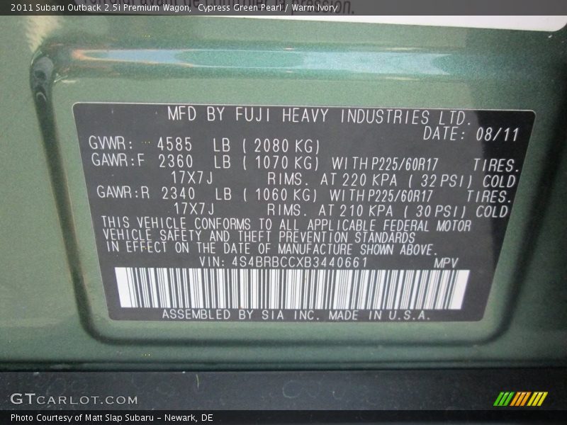 Cypress Green Pearl / Warm Ivory 2011 Subaru Outback 2.5i Premium Wagon