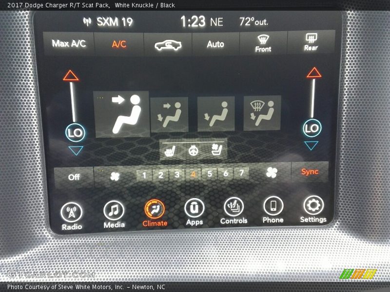 White Knuckle / Black 2017 Dodge Charger R/T Scat Pack