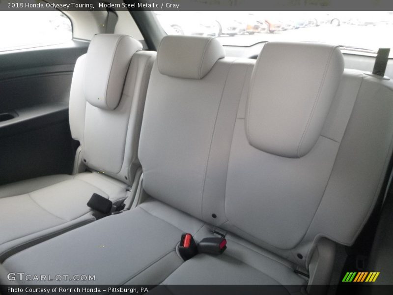 Modern Steel Metallic / Gray 2018 Honda Odyssey Touring