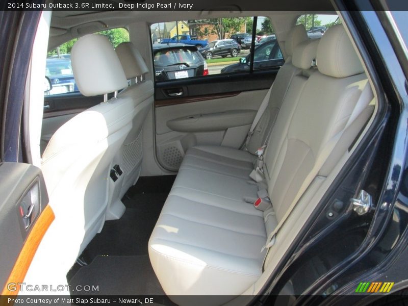 Deep Indigo Pearl / Ivory 2014 Subaru Outback 3.6R Limited