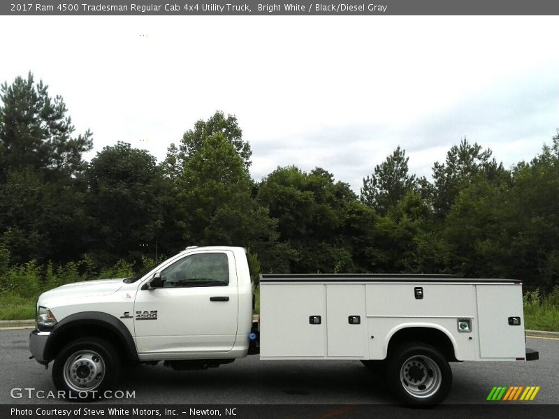 Bright White / Black/Diesel Gray 2017 Ram 4500 Tradesman Regular Cab 4x4 Utility Truck