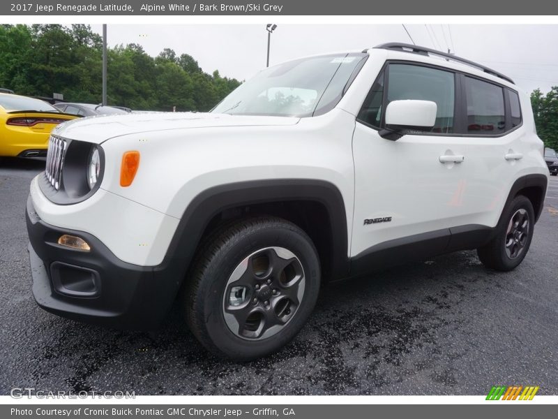 Alpine White / Bark Brown/Ski Grey 2017 Jeep Renegade Latitude