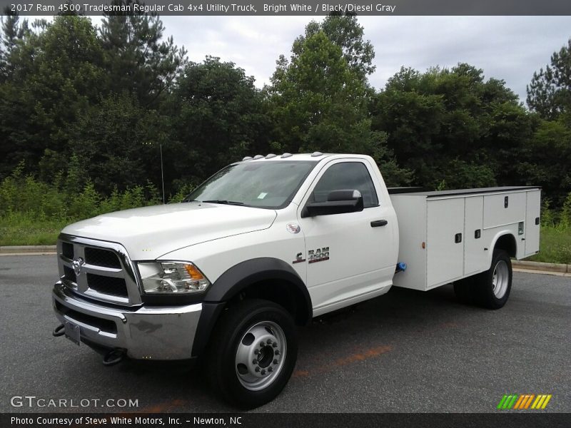 Bright White / Black/Diesel Gray 2017 Ram 4500 Tradesman Regular Cab 4x4 Utility Truck