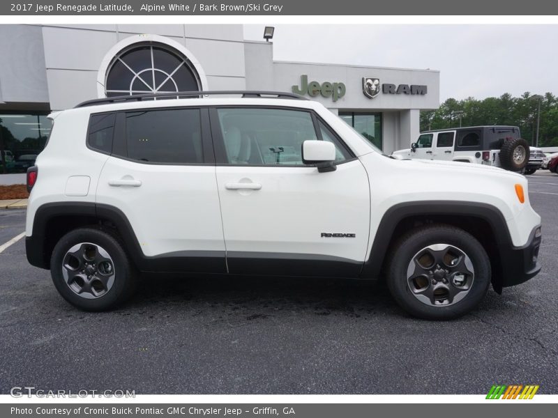 Alpine White / Bark Brown/Ski Grey 2017 Jeep Renegade Latitude
