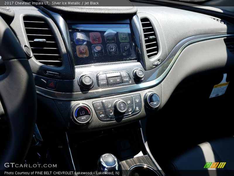 Silver Ice Metallic / Jet Black 2017 Chevrolet Impala LT