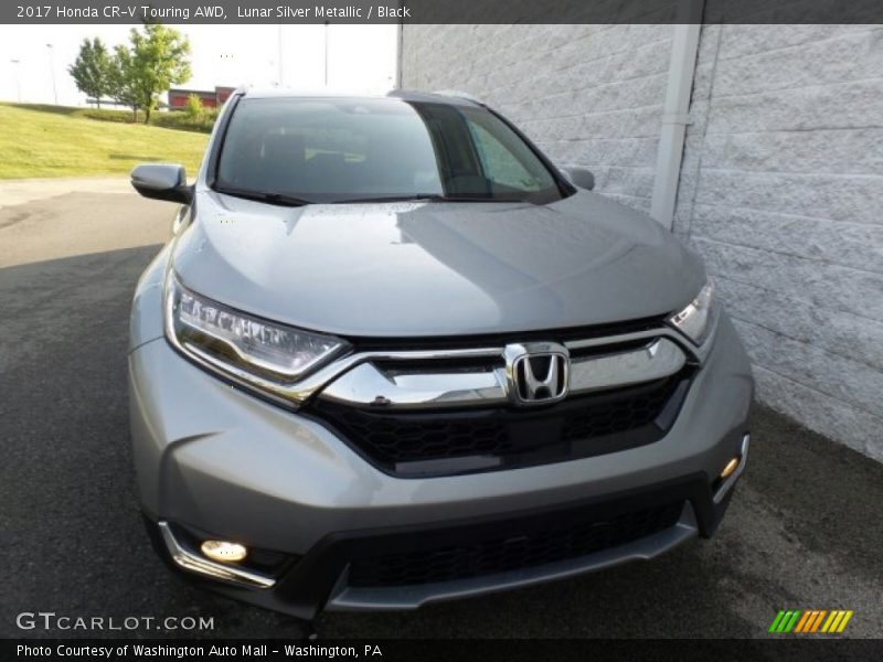 Lunar Silver Metallic / Black 2017 Honda CR-V Touring AWD
