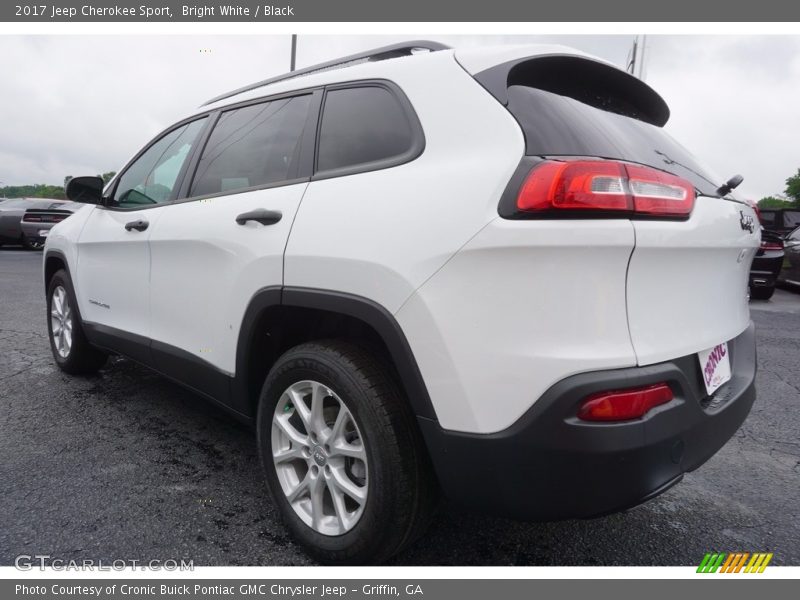 Bright White / Black 2017 Jeep Cherokee Sport