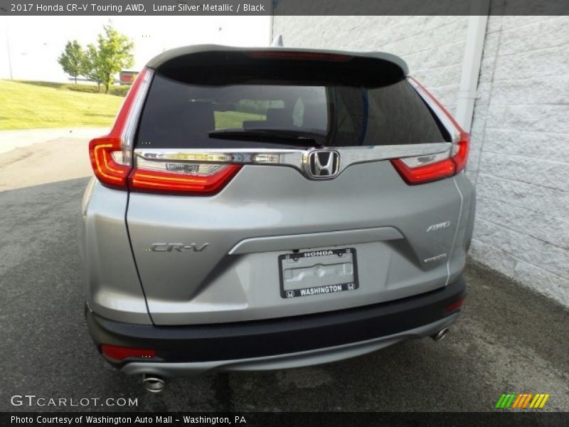 Lunar Silver Metallic / Black 2017 Honda CR-V Touring AWD