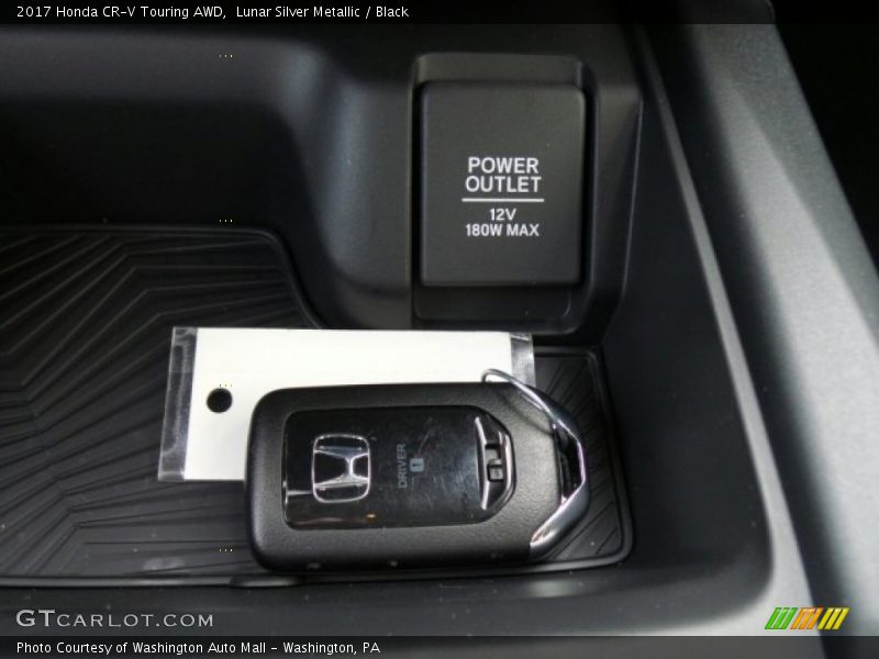 Lunar Silver Metallic / Black 2017 Honda CR-V Touring AWD