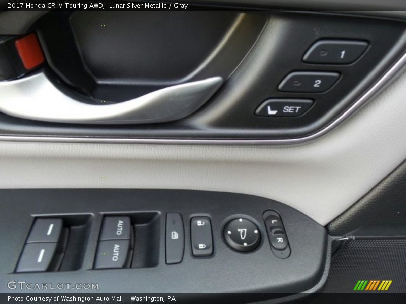 Lunar Silver Metallic / Gray 2017 Honda CR-V Touring AWD