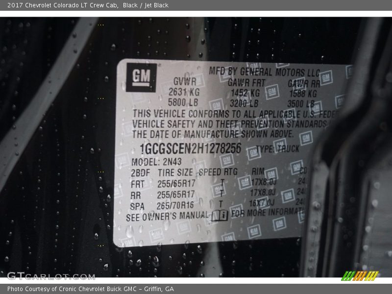 Black / Jet Black 2017 Chevrolet Colorado LT Crew Cab