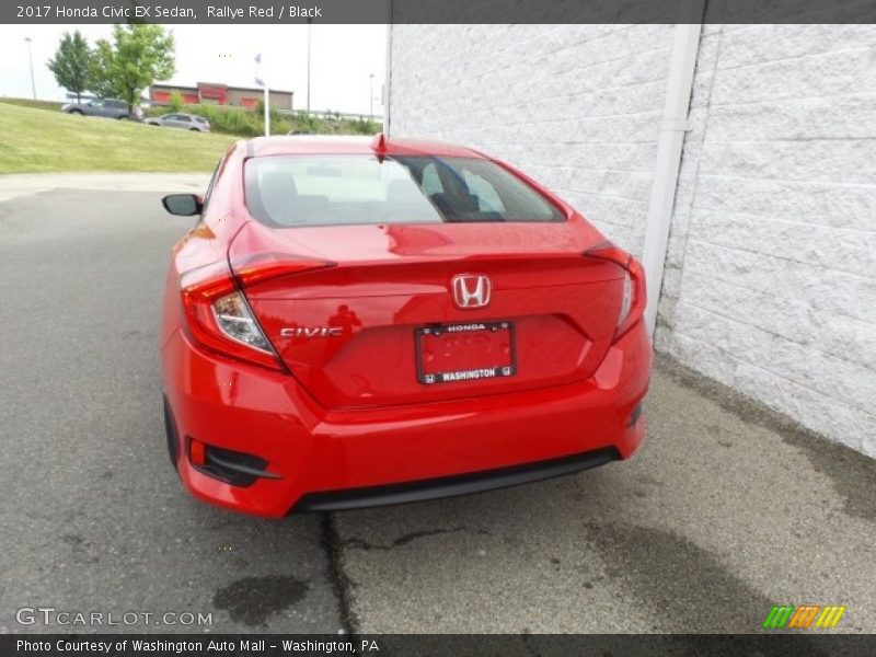 Rallye Red / Black 2017 Honda Civic EX Sedan