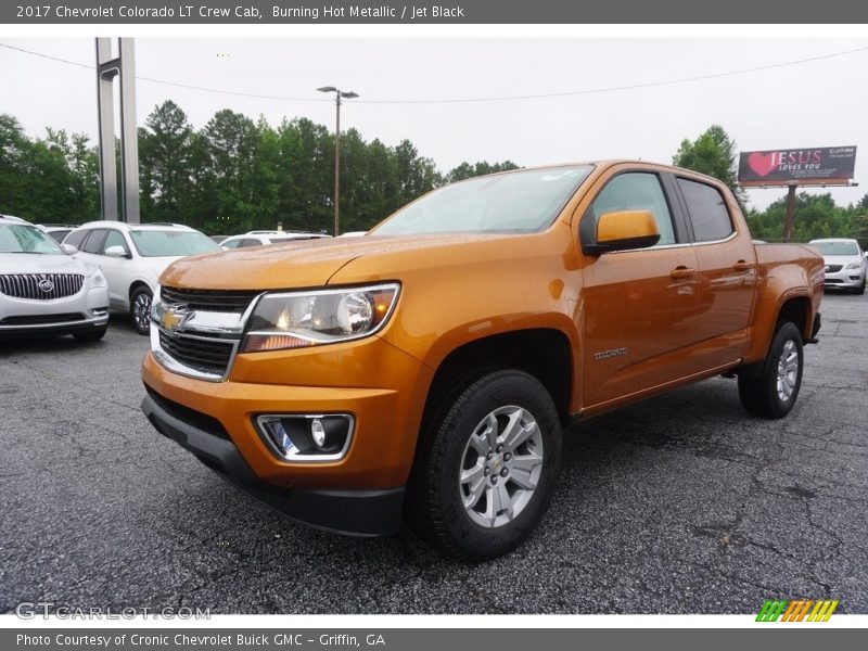 Front 3/4 View of 2017 Colorado LT Crew Cab