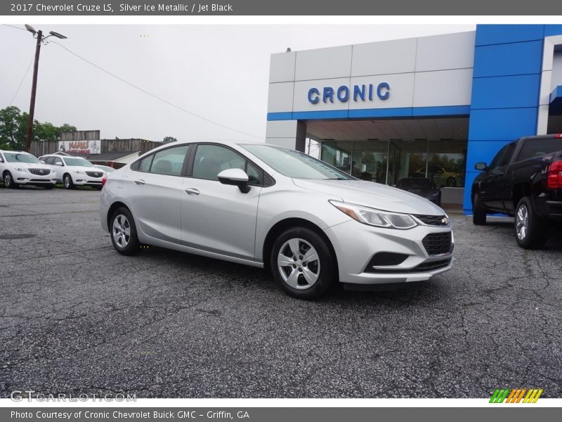 Silver Ice Metallic / Jet Black 2017 Chevrolet Cruze LS