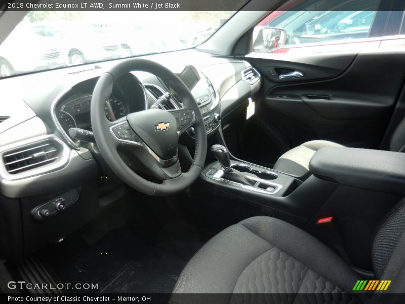 Summit White / Jet Black 2018 Chevrolet Equinox LT AWD