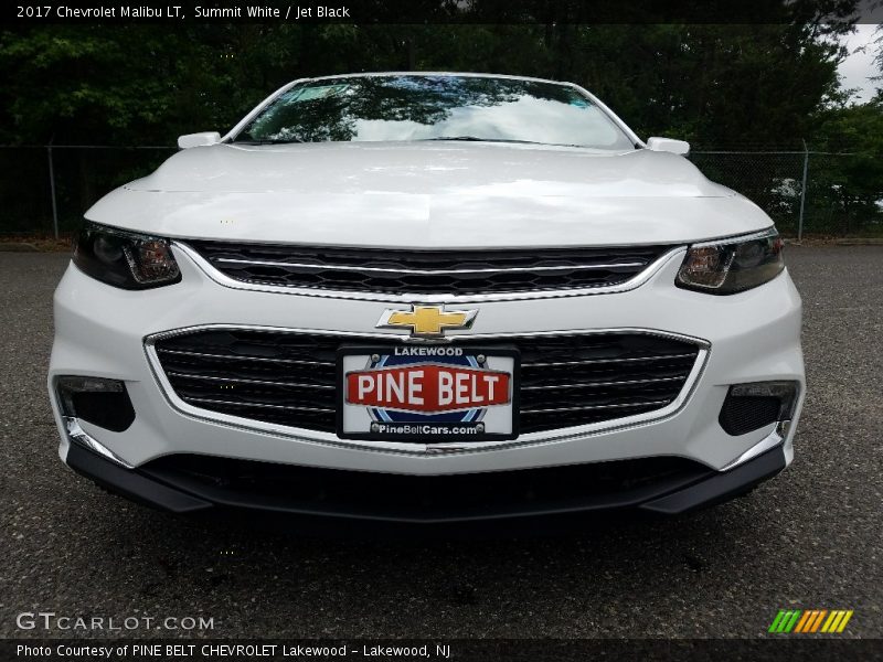 Summit White / Jet Black 2017 Chevrolet Malibu LT