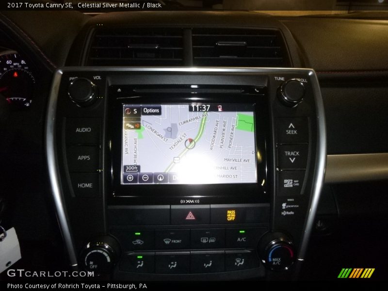 Celestial Silver Metallic / Black 2017 Toyota Camry SE