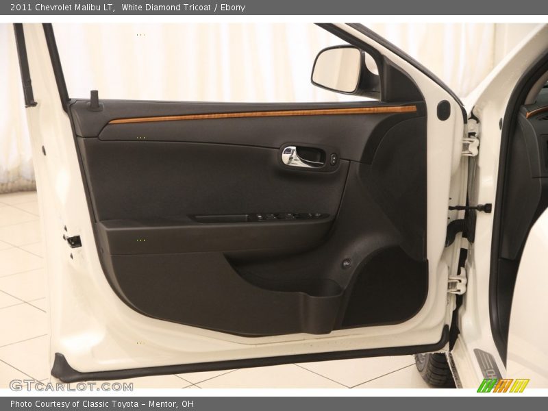 White Diamond Tricoat / Ebony 2011 Chevrolet Malibu LT