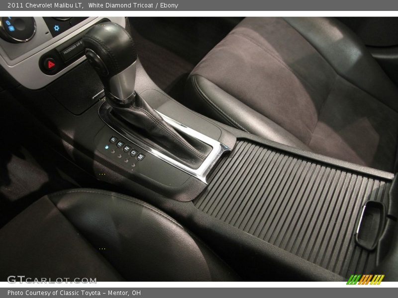 White Diamond Tricoat / Ebony 2011 Chevrolet Malibu LT