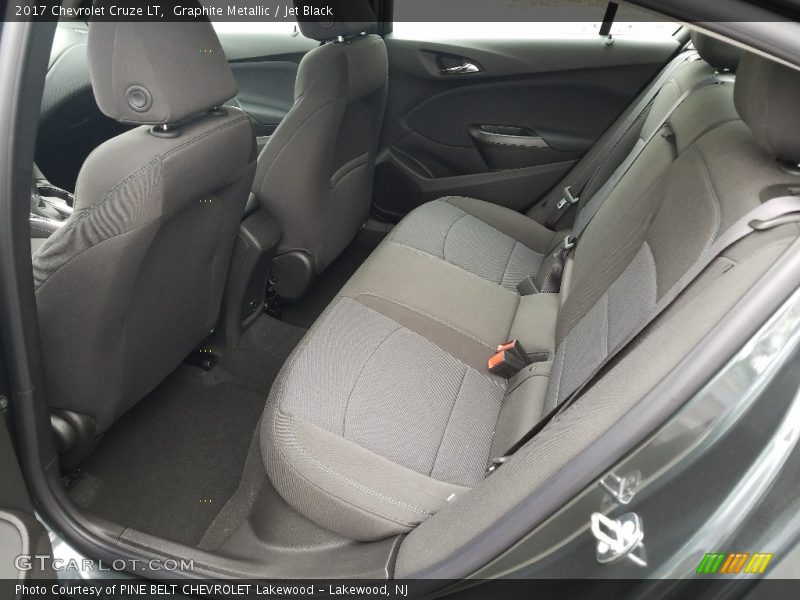 Graphite Metallic / Jet Black 2017 Chevrolet Cruze LT