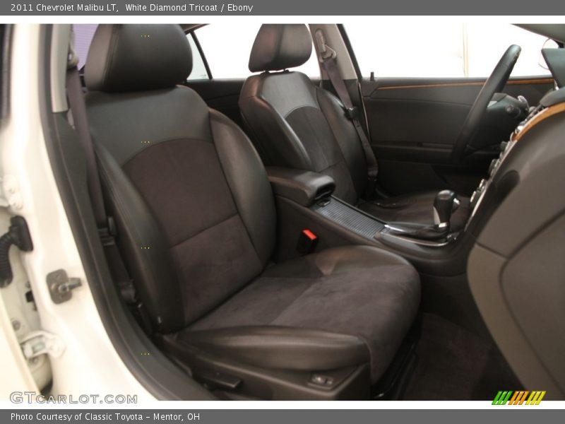 White Diamond Tricoat / Ebony 2011 Chevrolet Malibu LT