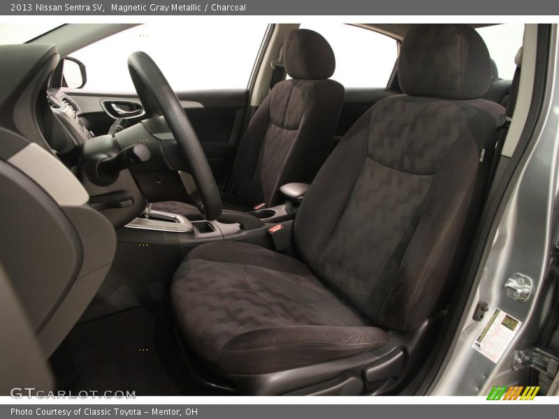 Magnetic Gray Metallic / Charcoal 2013 Nissan Sentra SV